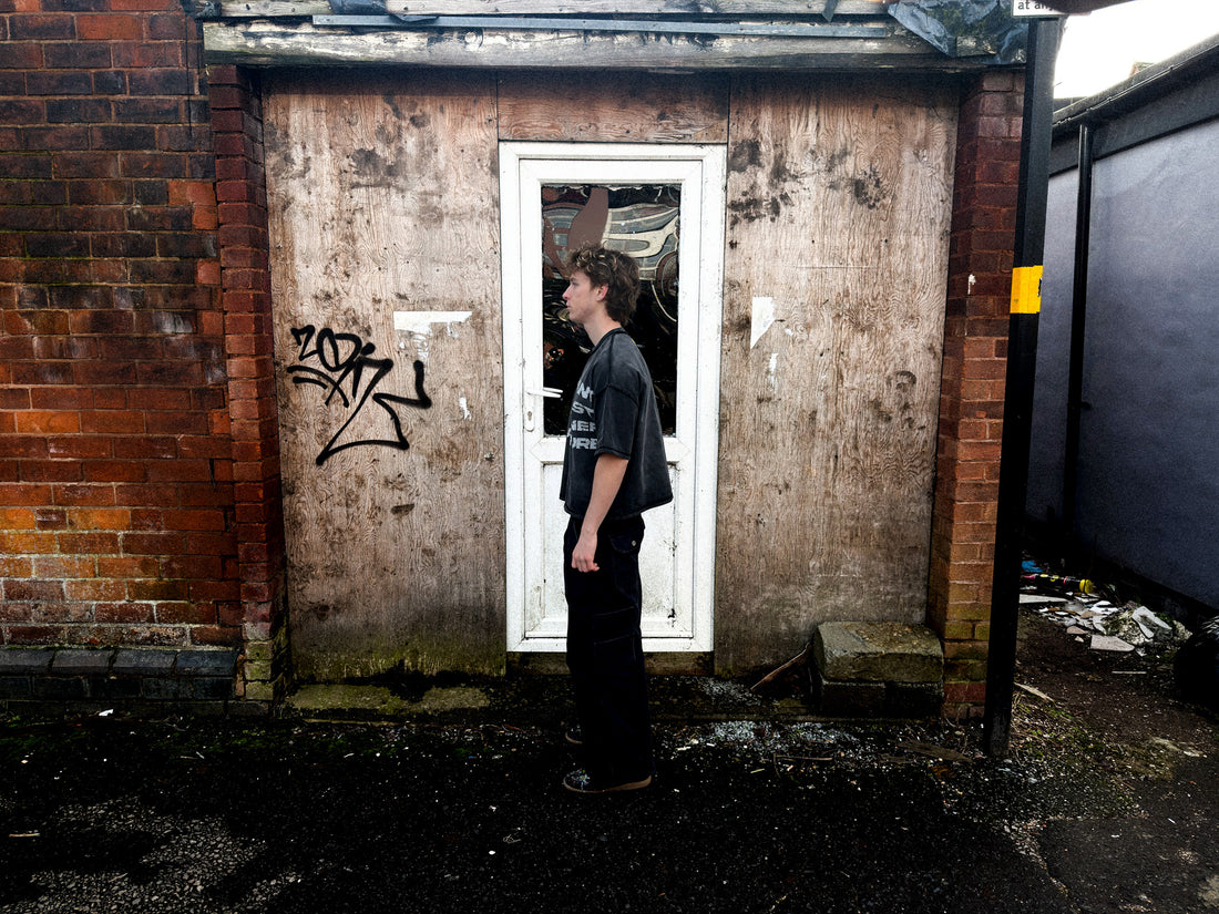 SAINTS & SINNERS TEE